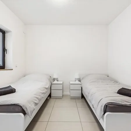 Appartement Monteur - Fuer Bis Zu 3 Personen In 64569 - Gg10 *